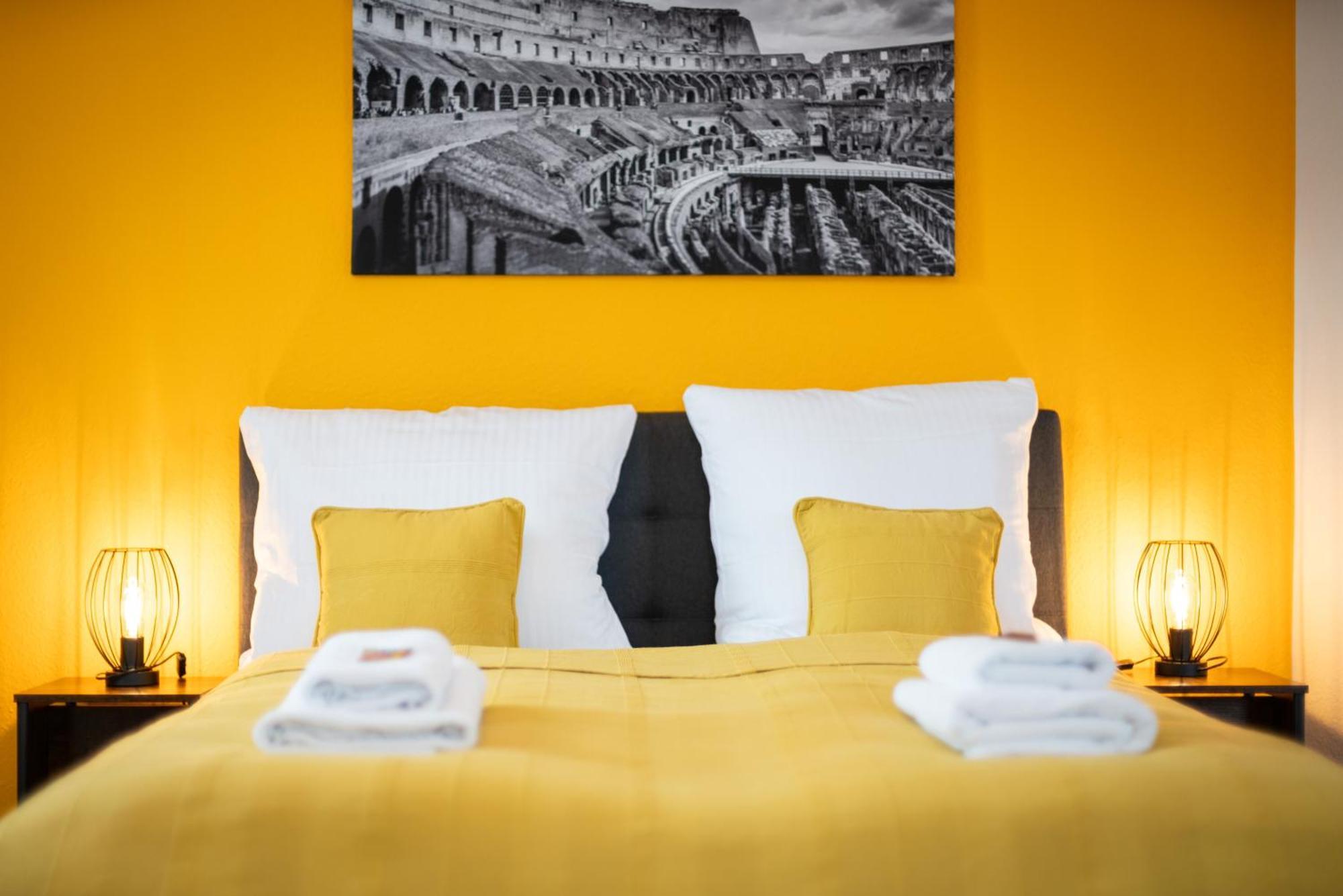 Free Living - City Design Apartments, Zentrum, Outlet, Balkon, Kueche Wolfsburg Buitenkant foto