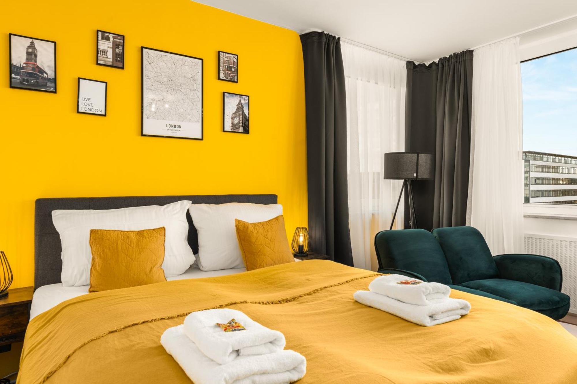 Free Living - City Design Apartments, Zentrum, Outlet, Balkon, Kueche Wolfsburg Buitenkant foto